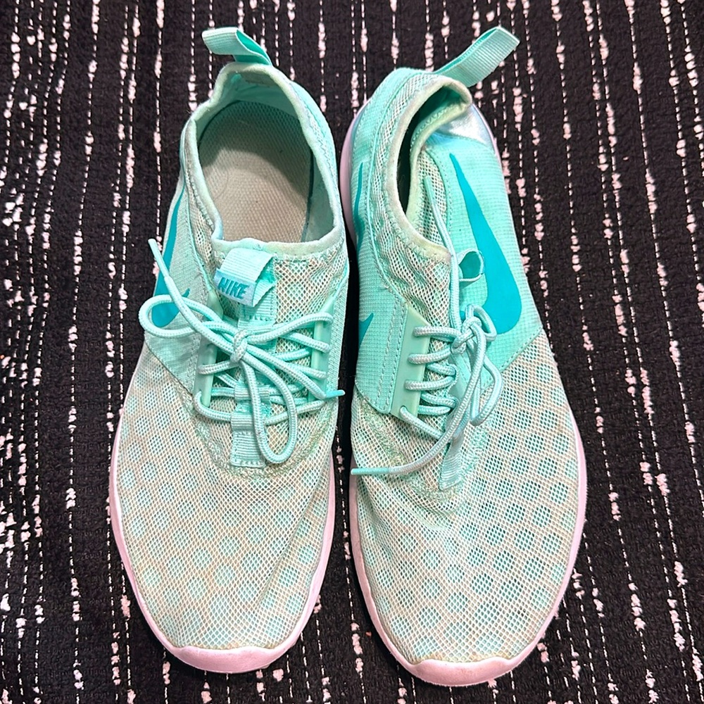Nike sock (faux lace) teal slide in sneaker